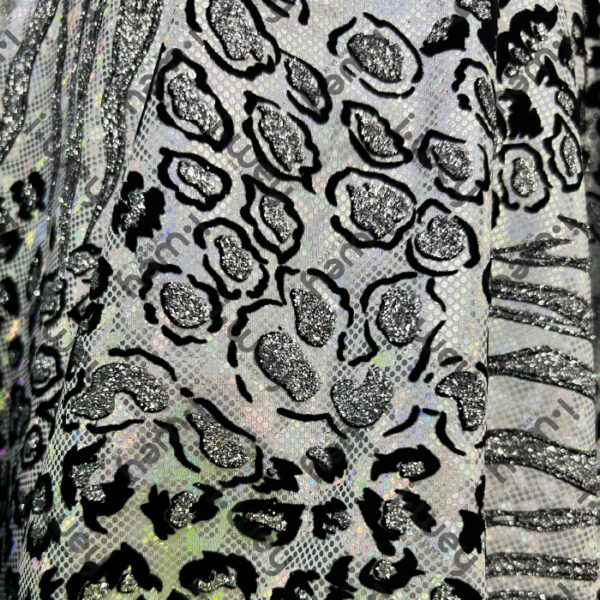 Licra Holograma Wild